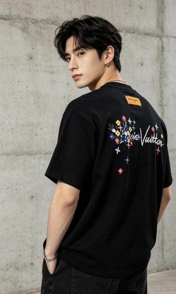 絶対欲しい 最高級ランク 夏季超人気半袖Tシャツ偽物 ブランドLOUIS VUITTON 0
