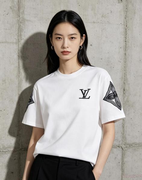 最安値 可愛いデザイン 最高に人気商品!LOUIS VUITTON半袖Tシャツブランド コピー 着払い 0