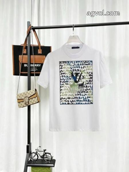 VIPセールで奇跡 圧倒的な高級感 機能性が高いスーパー コピー半袖TシャツLOUIS VUITTON 2