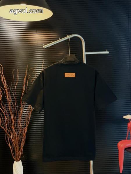 LOUIS VUITTON半袖Tシャツ上品保証 とってもお洒落 人気定番得価スーパー コピー ブランド 4