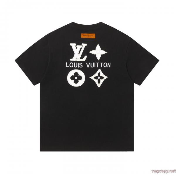 LOUIS VUITTONブランド コピー 品半袖Tシャツ高い人気アイテム 大人感漂う2026新作 今季のベスト新作 0