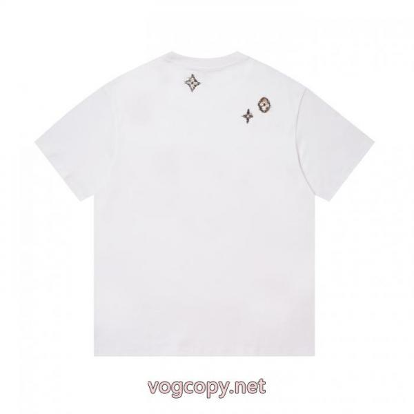 新作アイテム 海外セレブ定番愛用 王道コンビLOUIS VUITTONコピー ブランド 販売半袖Tシャツ 1