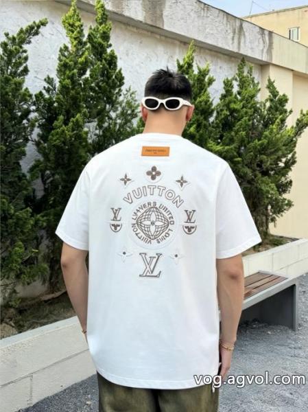 LOUIS VUITTON半袖Tシャツ 2026スーパーコピー極希少26限定 新品入荷 高級感UP 0