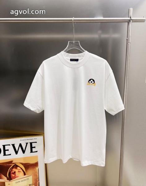 大人気ストリート お勧め 少数入荷偽 ブランド半袖TシャツLOUIS VUITTON 2