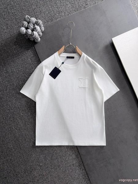 セレブ愛用 安心の国内発送 2026最新作半袖Tシャツブランド コピー 販売LOUIS VUITTON 0 