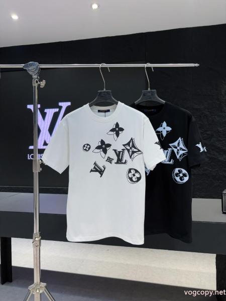 半袖Tシャツコピー 商品 通販LOUIS VUITTONSALE開催   夏の買い必須！ 魅力をプラス 0 