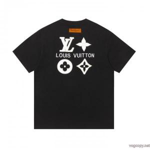 LOUIS VUITTONブランド コピー 品半袖Tシャツ高い人気アイテム 大人感漂う2026新作 今季のベスト新作