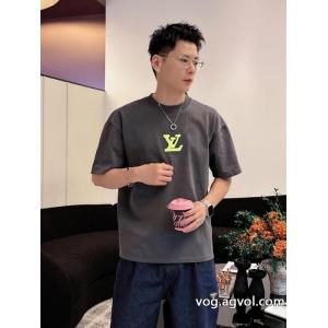 ブランド コピー バック超限定即完売 今だけSALE センスを格上げ半袖TシャツLOUIS VUITTON