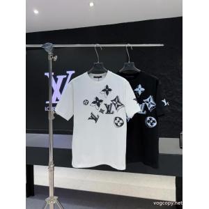 半袖Tシャツコピー 商品 通販LOUIS VUITTONSALE開催   夏の買い必須！ 魅力をプラス