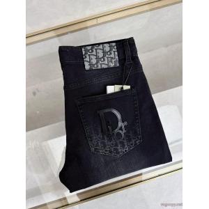Diorブランド コピー 専門今年流行 話題沸騰！！ 品質にこだわりジーンズ