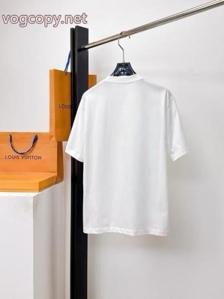 ブランド アクセサリー 激安今だけセール 2026トレンド 高級感あるLOUIS VUITTON半袖Tシャツ 1