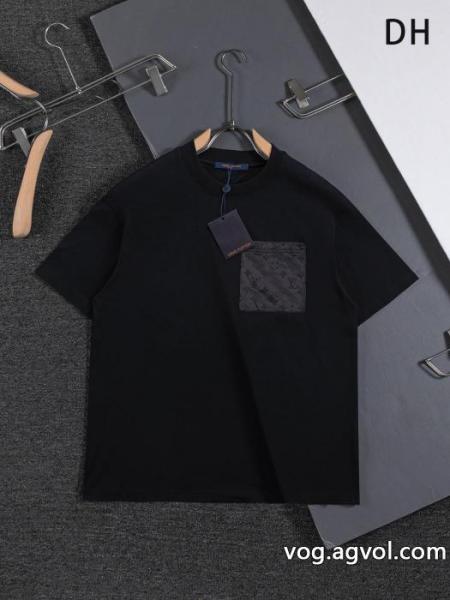 LOUIS VUITTONコピー 品 販売半袖Tシャツ機能性抜群 特別入荷可愛い ファッションの最先端！ 0 