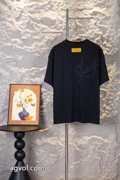 大人の定番 日本未入荷 注目の春ファッション一番スーパー ブランド コピー半袖TシャツLOUIS VUITTON 5 