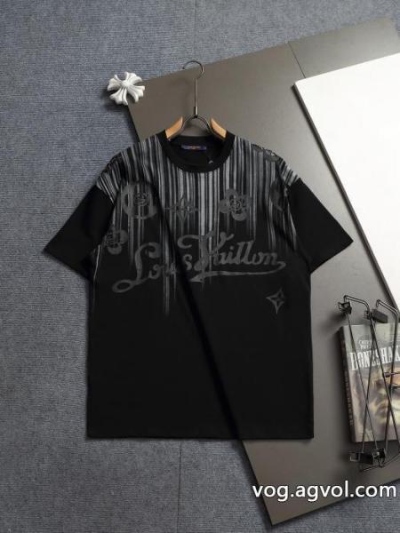 コピー 品 ブランドLOUIS VUITTON2026年新作再入荷 圧倒的人気アイテム 26AWの最新アイテム半袖Tシャツ 0