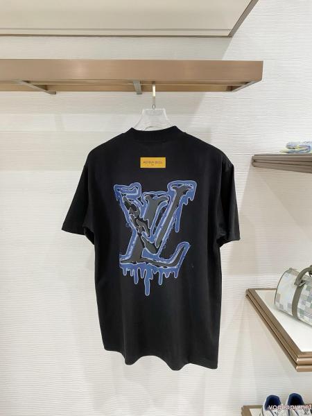 LOUIS VUITTONスーパー コピーシック 最近人気一番 上質な素材半袖Tシャツ 0 