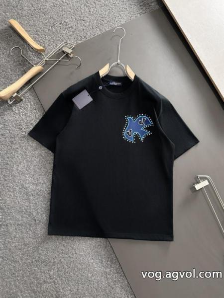 LOUIS VUITTON半袖Tシャツステキ 2026年度 視線を集めてブランド 通販店 0