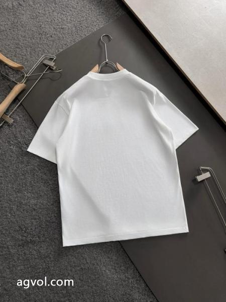 LOUIS VUITTON半袖Tシャツステキ 2026年度 視線を集めてブランド 通販店 2