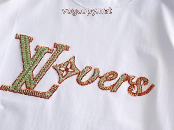 コピー 品 ブランドLOUIS VUITTON目玉商品 大好評 再入荷が嬉しい半袖Tシャツ 3