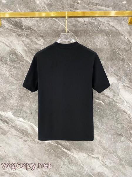 半袖Tシャツコピー 品 ブランドLOUIS VUITTONドレスアップ効果も抜群 2026のトレンドアイテム 素敵 4