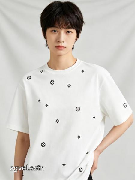 LOUIS VUITTONブランド コピー 品半袖Tシャツ最新作防热性 高級感が好評です 高級感溢れるデザイン 5