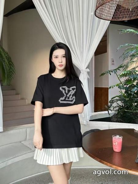 ルイ ヴィトン半袖Tシャツコピー ブランド最高品質 2026年新作再入荷 大人で素敵 3