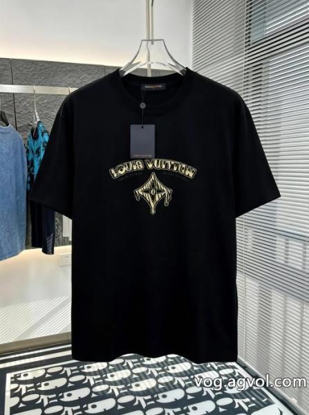 LOUIS VUITTONスーパー コピー著名人愛用 大人買い必須なこの2026 新作数量限定セール半袖Tシャツ 0