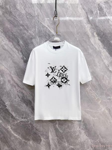 ブランド スーパー コピー 店舗男女共用 ナチュラル 話題となる人気品LOUIS VUITTON半袖Tシャツ 0