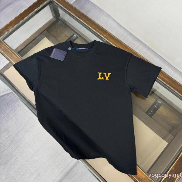 LOUIS VUITTON半袖Tシャツ大人の華やかさを演出 上質な素材採用 目玉商品セール激安 ブランド 0