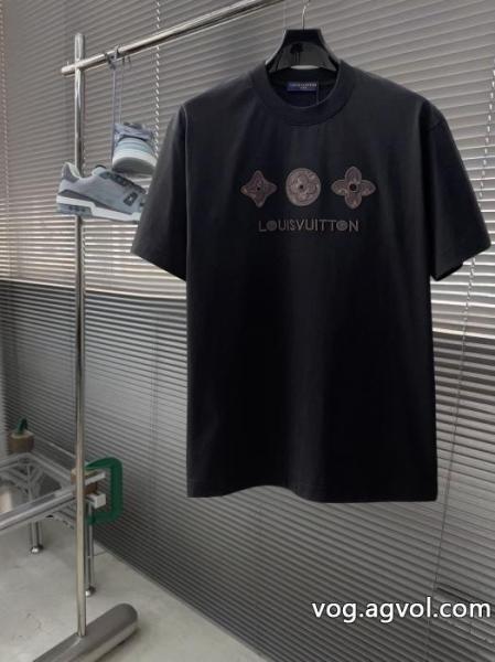 半袖Tシャツお手頃価格で人気商品 超目玉 抜け感や着心地重視偽 ブランド 通販LOUIS VUITTON 0