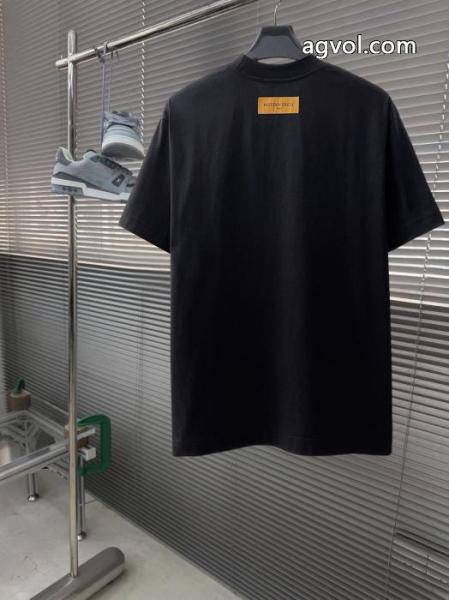 半袖Tシャツお手頃価格で人気商品 超目玉 抜け感や着心地重視偽 ブランド 通販LOUIS VUITTON 2