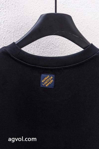 LOUIS VUITTON半袖Tシャツ定番人気 シンプル派 海外人気アイテムブランド フェイク 4