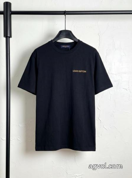 定番素敵 雑誌掲載アイテム 機能性抜群!LOUIS VUITTONコピー 商品 通販半袖Tシャツ 2