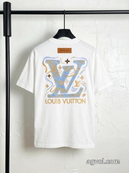 定番素敵 雑誌掲載アイテム 機能性抜群!LOUIS VUITTONコピー 商品 通販半袖Tシャツ 3