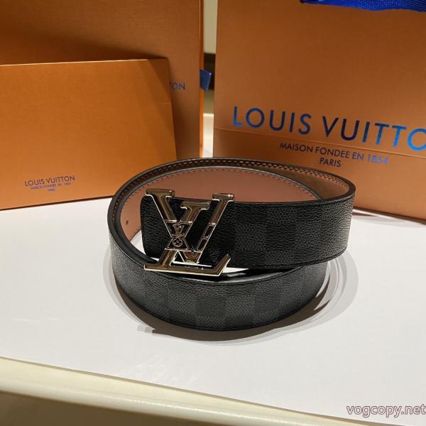 ルイ ヴィトンブランド コピー s 級ベルト雑誌登載商品 話題沸騰中 大胆なスリット上品 0 