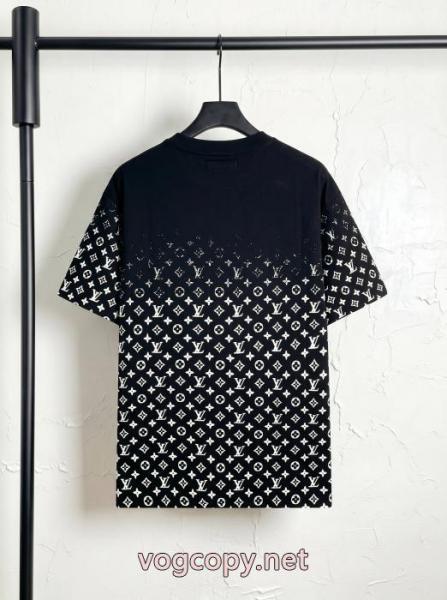 LOUIS VUITTON着心地のいい 上品さ漂う 魅力的なポイントコピー ブランド 優良半袖Tシャツ 3