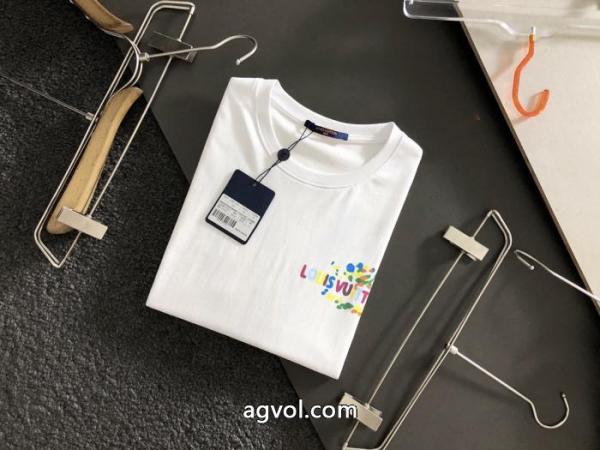 LOUIS VUITTON通販 ブランド上質上品 国内即納関税なし 今季超人気新作登場半袖Tシャツ 3