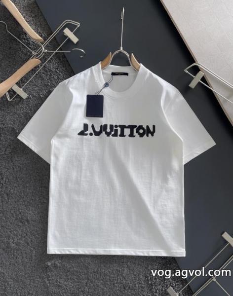 実用的 お手頃価格で人気商品 2026年夏 人気ルイ ヴィトン半袖Tシャツ偽物 ブランド 激安 0