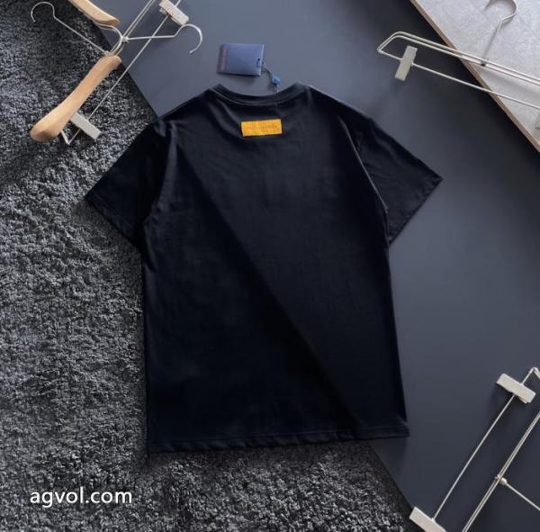 最終数量限り! 新品本物 気に入った商品スーパー コピー ブランド半袖TシャツLOUIS VUITTON 2