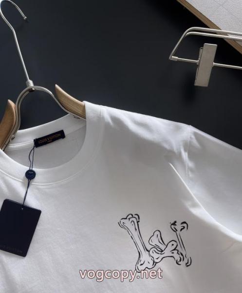 緊急大幅値下げ! 大人の魅力 SALE国内発送半袖TシャツLOUIS VUITTONコピー 商品 通販 4