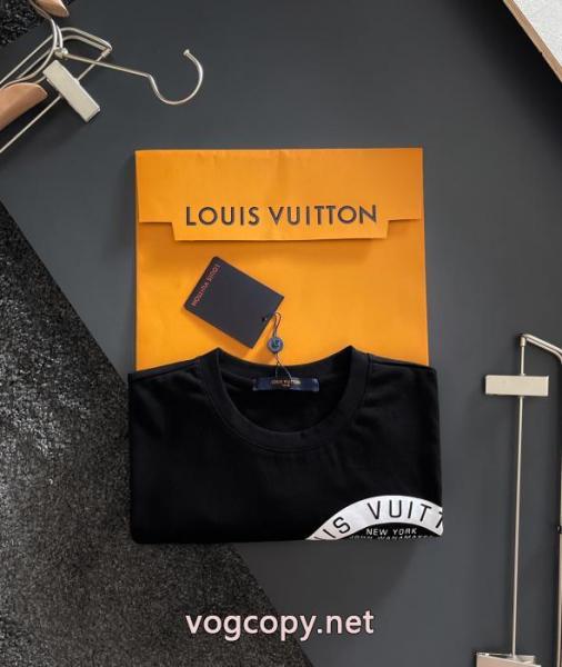 オシャレ度アップ 極力最安値 限定生産品半袖TシャツLOUIS VUITTON偽物 ブランド 販売 2