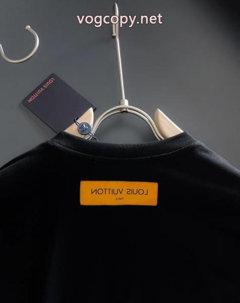 オシャレ度アップ 極力最安値 限定生産品半袖TシャツLOUIS VUITTON偽物 ブランド 販売 3