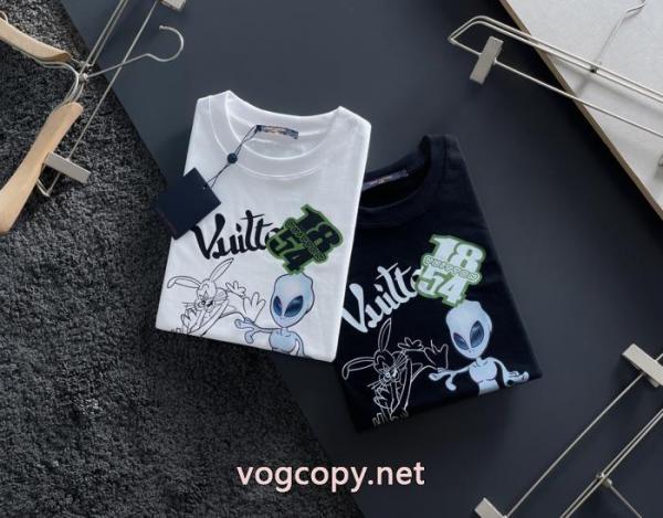 LOUIS VUITTON偽物 通販大人の色味 セールお早めに 高級感ある半袖Tシャツ 1