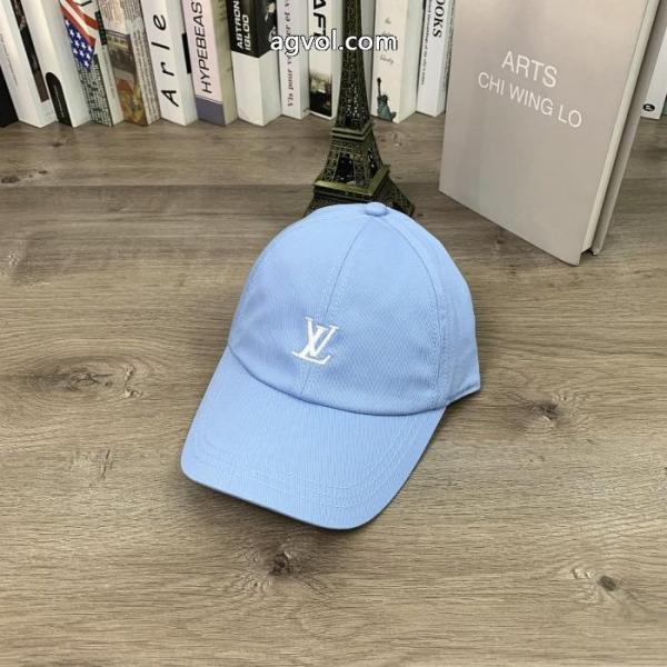 ブランド コピー ショップLOUIS VUITTON完売確実 カラーリング素敵な 即完売帽子 1