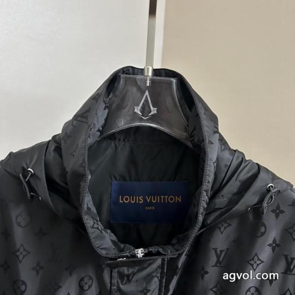 コート魅力的な 注目されている新品 上品ですっきり、好感度抜群LOUIS VUITTONブランド 偽物.. 3