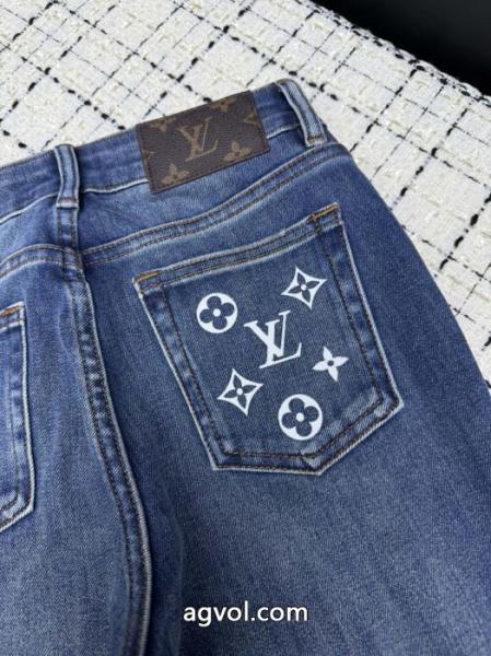 LOUIS VUITTONギフトに最高 品良くおしゃれ 限定版プリントジーンズブランド フェイク.. 5