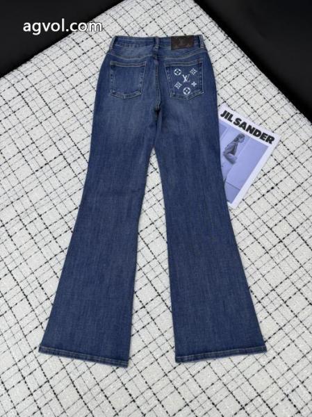 LOUIS VUITTONギフトに最高 品良くおしゃれ 限定版プリントジーンズブランド フェイク.. 4