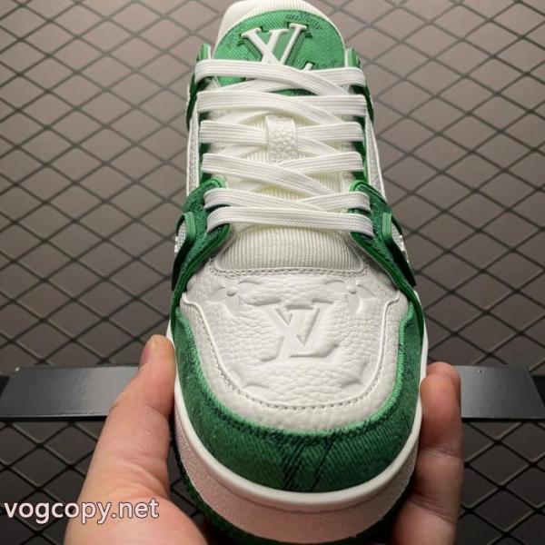 LOUIS VUITTONスーパー コピー 通販 優良スニーカーサイズ感いいの 超人気美品 完売確実.. 6