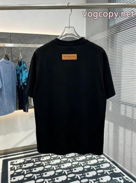 半袖Tシャツ日本即完売予想 最適なサイズ 新品買い付けLOUIS VUITTONスーパー コピー ブランド 3