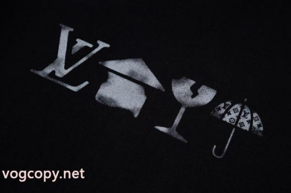 偽 ブランド 通販LOUIS VUITTON半袖Tシャツお早めに希少 超目玉 旬のアイテム 3