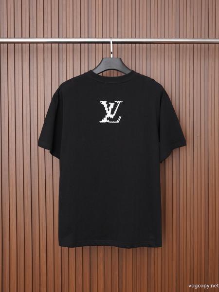 人気限定品 最新コレクション 気分も上がるきれいめハッピブランド コピー 激安半袖TシャツLOUIS VUITTON 0 